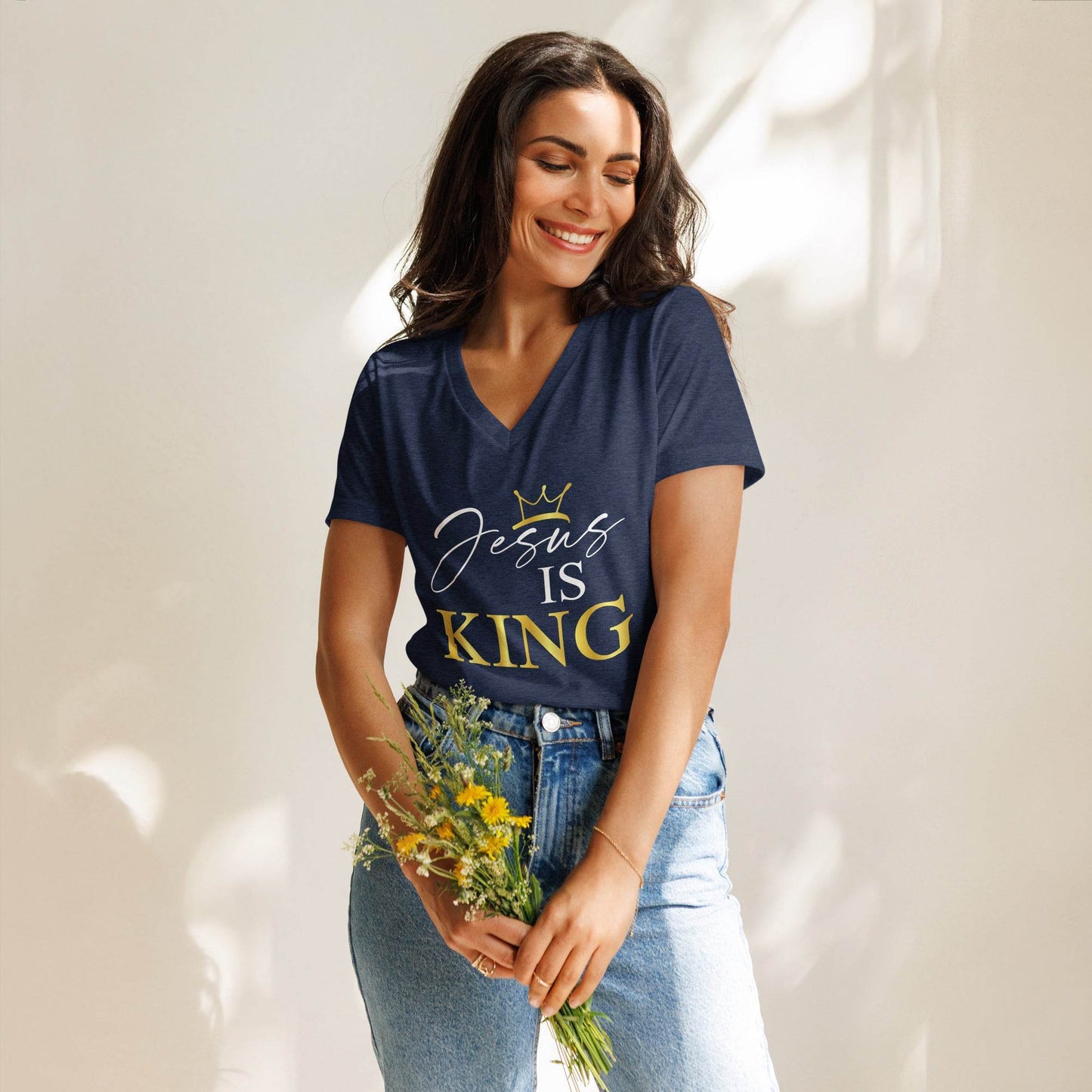 Women’s relaxed v-neck t-shirt - Truth is life Style